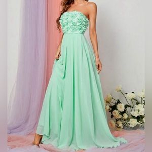 Beautiful teal green formal maxi dress